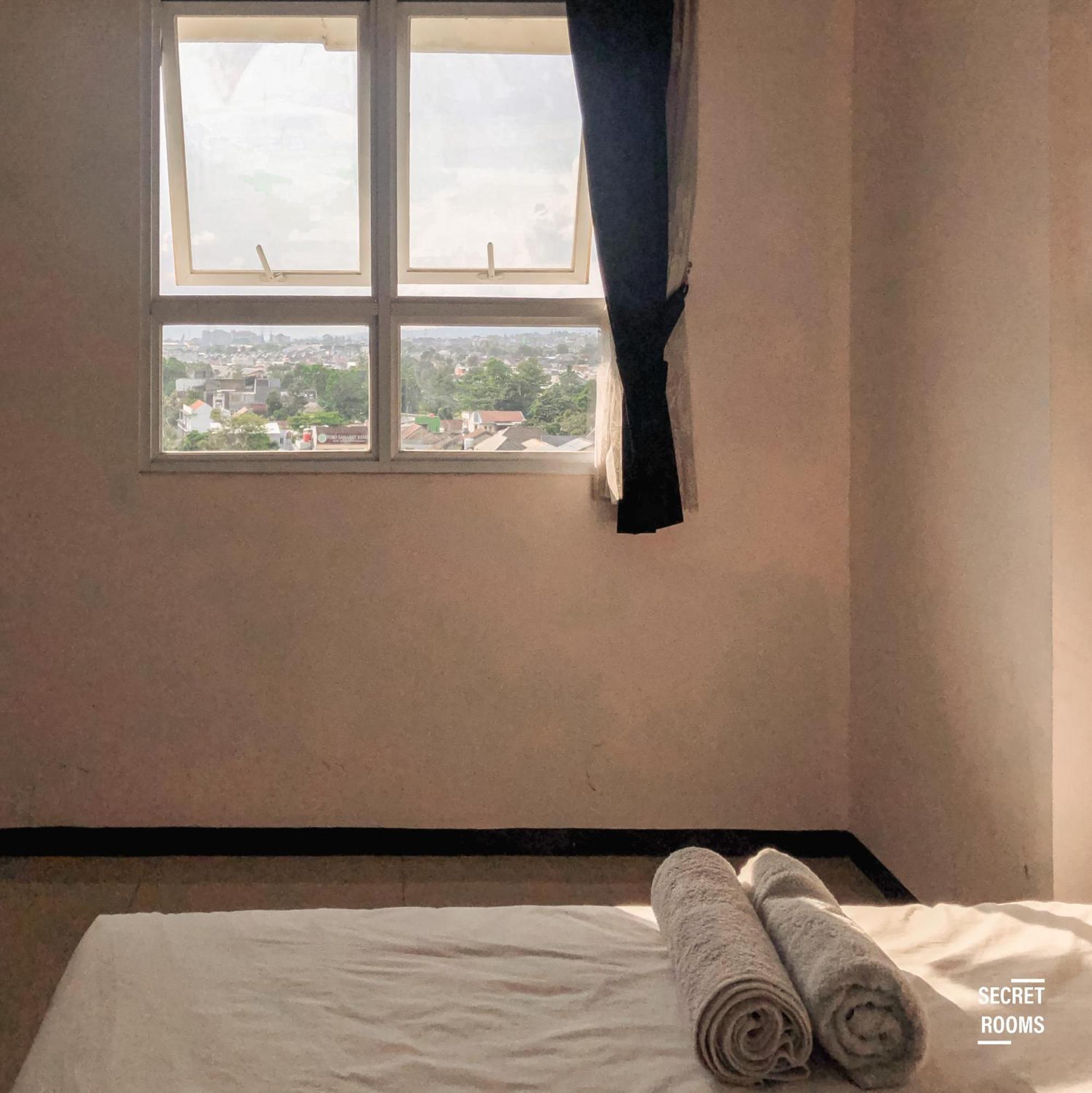 Gateway Pasteur Apartment By Secret Rooms Bandung Værelse billede